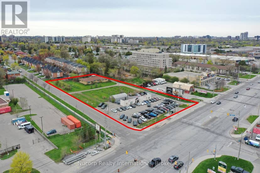 1721 Dundas Street E — photo 1 of 4