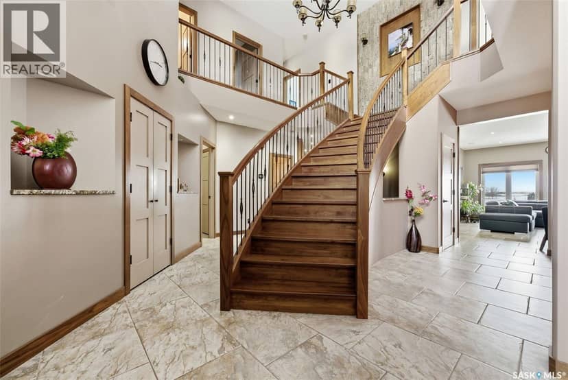 7502 Lilac PLACE — photo 2 of 40