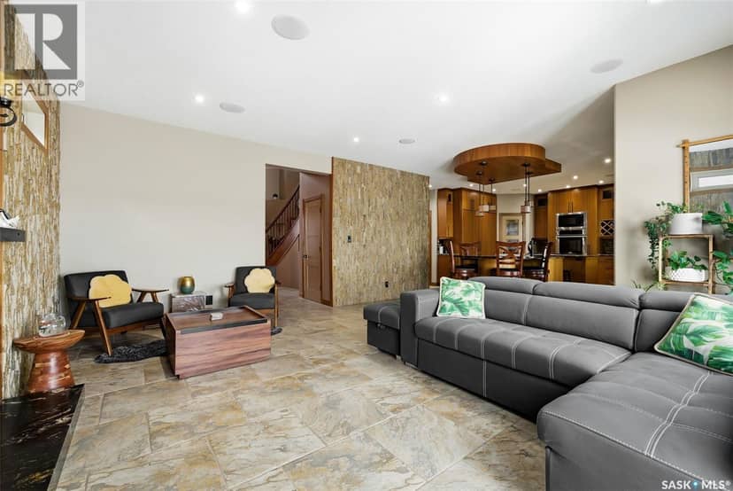 7502 Lilac PLACE — photo 5 of 40
