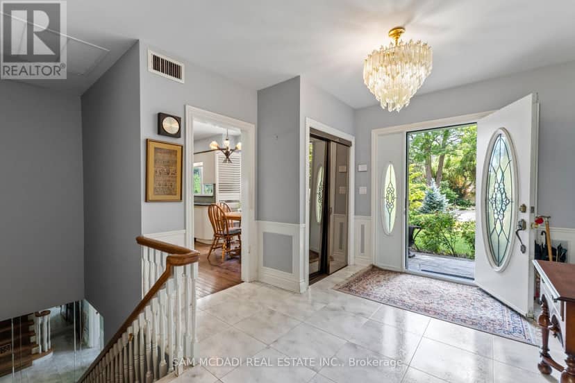 461 Temagami Crescent — photo 4 of 40