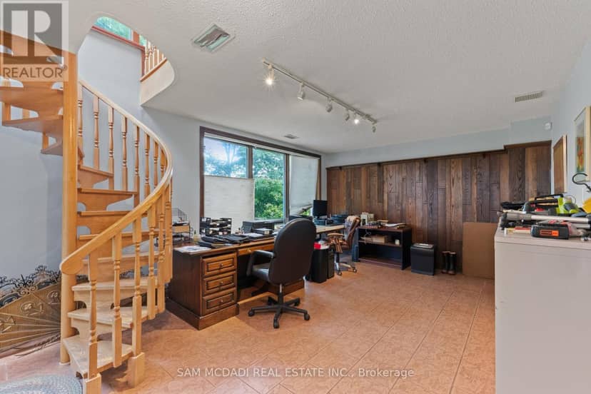 461 Temagami Crescent — photo 29 of 40