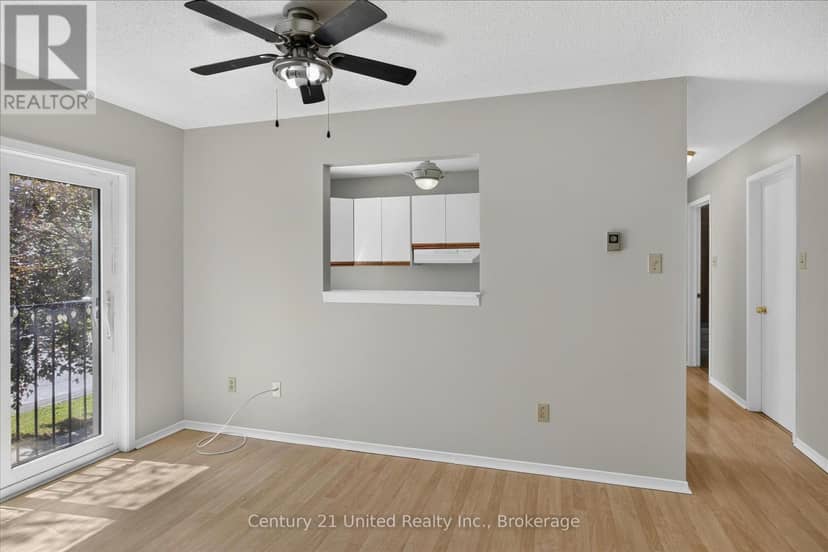 201 - 136 Ware Street — photo 13 of 40