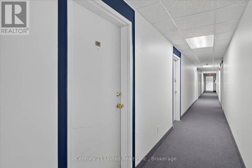 201 - 136 Ware Street — photo 30 of 40