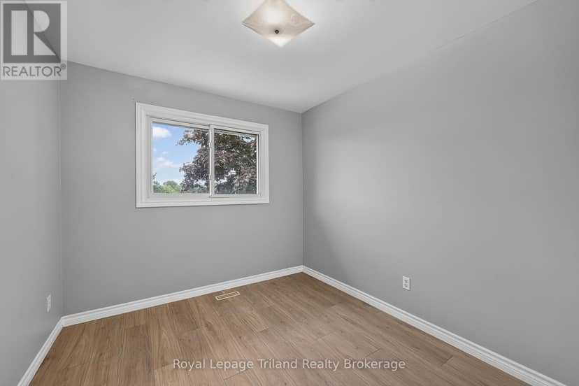 378 Sales Drive — photo 17 of 32