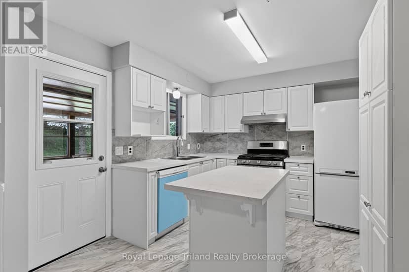 378 Sales Drive — photo 9 of 32