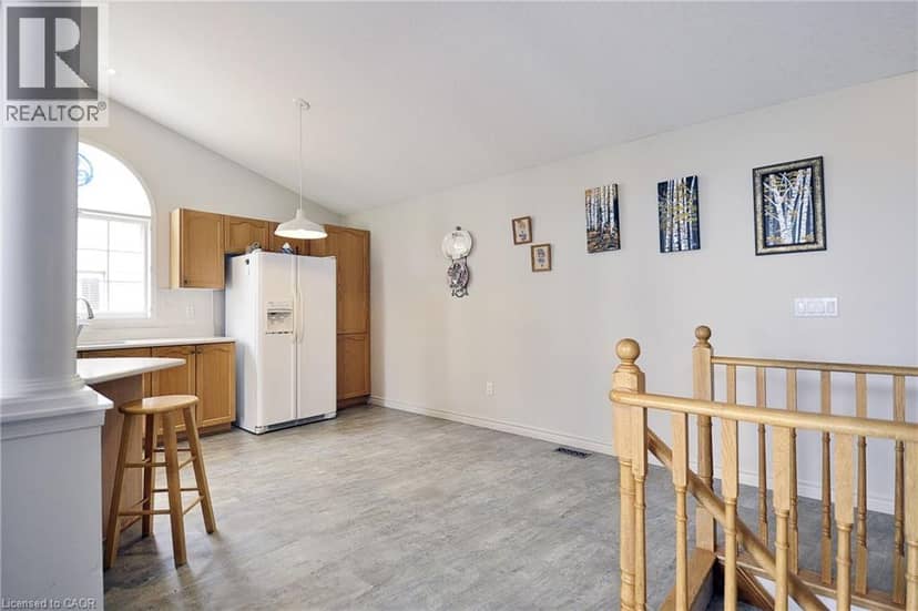95 DRINKWATER Drive — photo 7 of 23