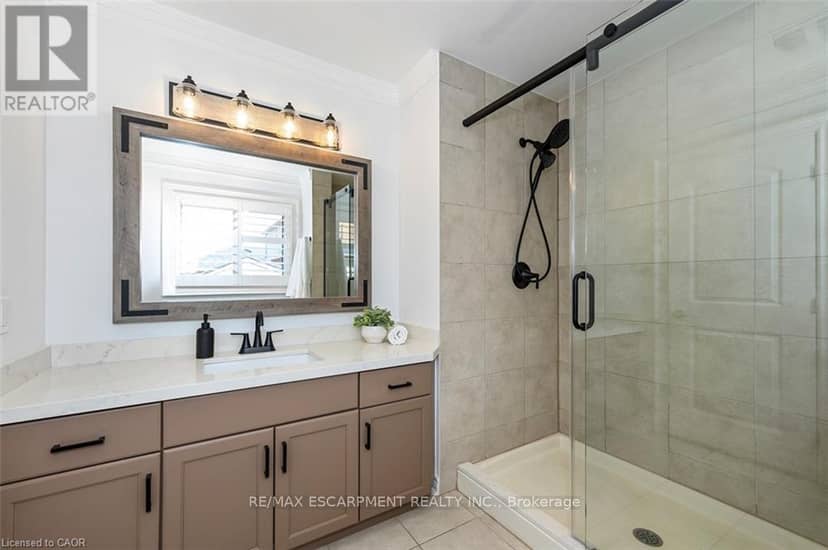 27 Carver Drive — photo 19 of 40