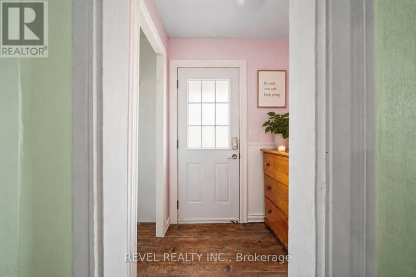 7 Maple Street — photo 4 of 39