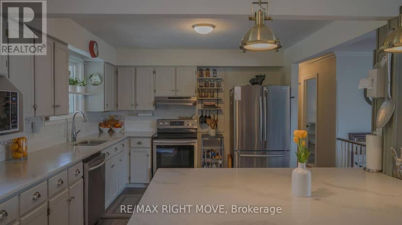 424 Homewood Avenue — photo 15 of 35