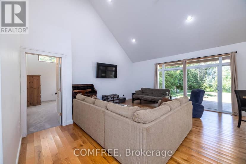 38 Bell Drive — photo 18 of 40