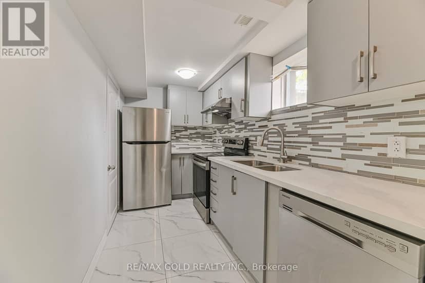3 Myrtle Avenue S — photo 24 of 40