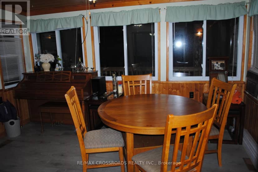 15 Brook Road — photo 17 of 31