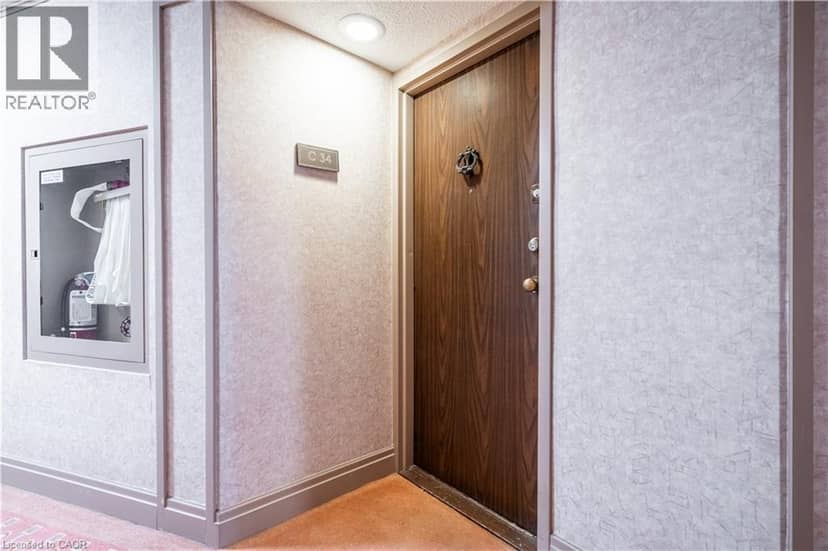 300 MILL Road Unit# C34, Etobicoke, photo 2