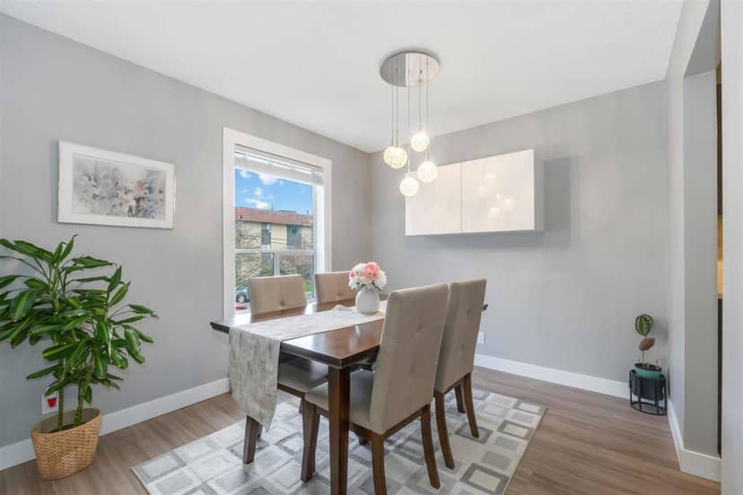 205 1473 BLACKWOOD STREET, White Rock, photo 4