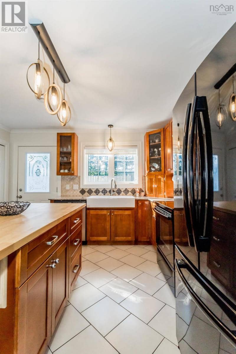 219 West Old Post Road, Smiths Cove, photo 7