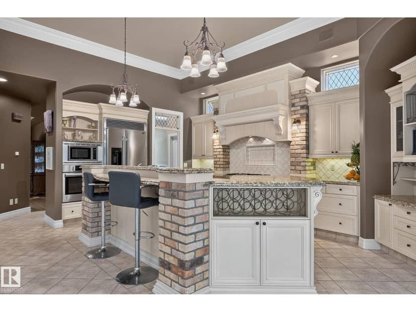 60 Kingsbury Cr — photo 13 of 40