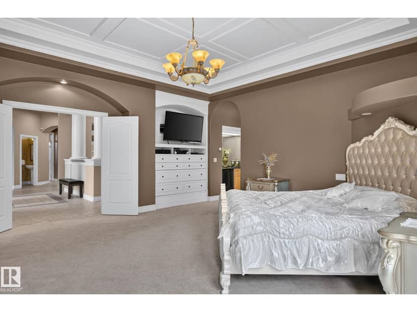 60 Kingsbury Cr — photo 29 of 40