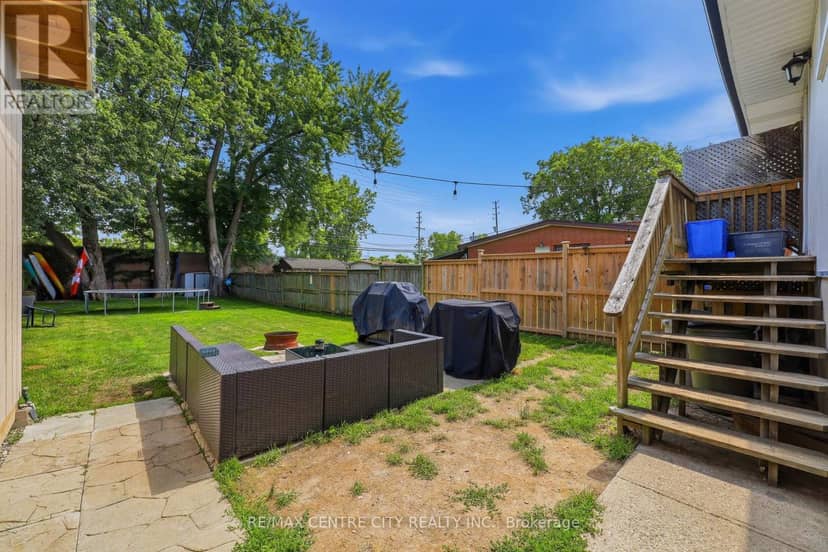 1564 Nairn Avenue — photo 33 of 40