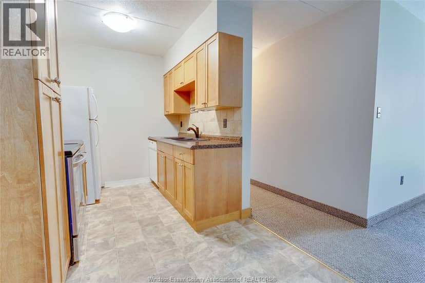 3355 SANDWICH STREET Unit# 104 — photo 12 of 27