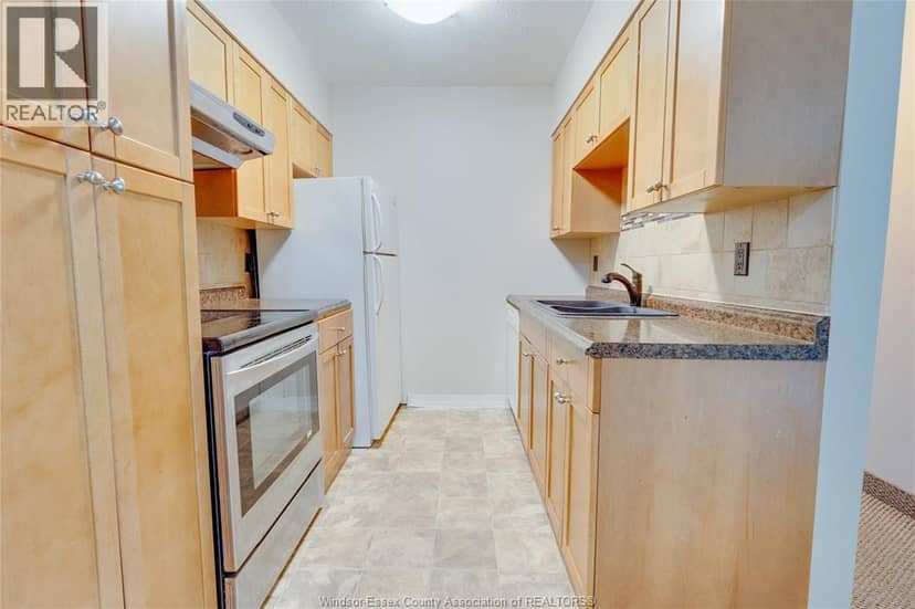 3355 SANDWICH STREET Unit# 104 — photo 13 of 27