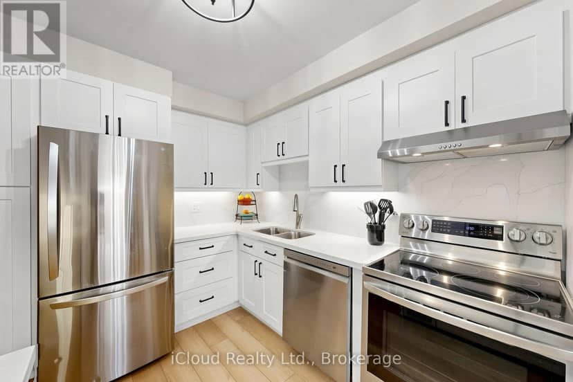 16 - 1 Royalwood Court — photo 23 of 40
