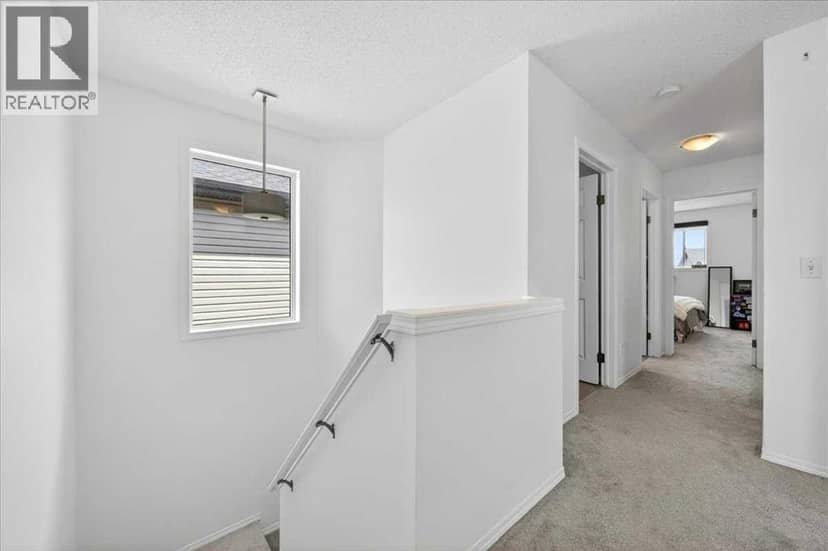 194 Everoak Gardens SW — photo 21 of 40
