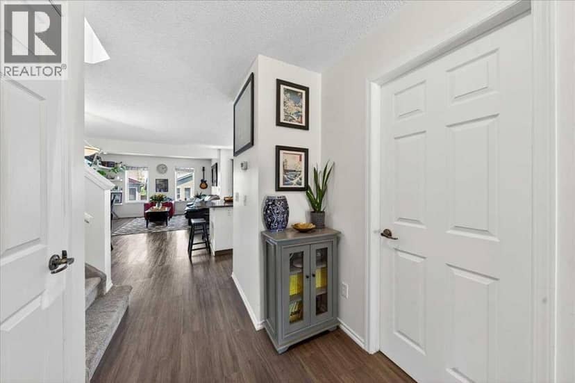 194 Everoak Gardens SW, Calgary, photo 3