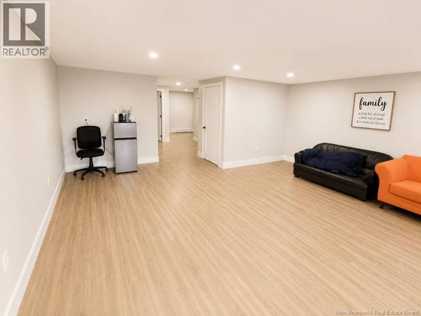 185 Ernest Street — photo 25 of 29
