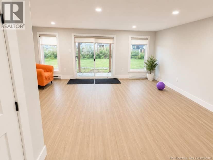 185 Ernest Street — photo 26 of 29