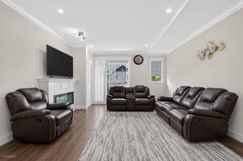 194 13898 64 AVENUE, Surrey, photo 4