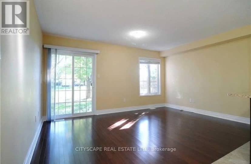 1136 Schooling Drive E — photo 19 of 40