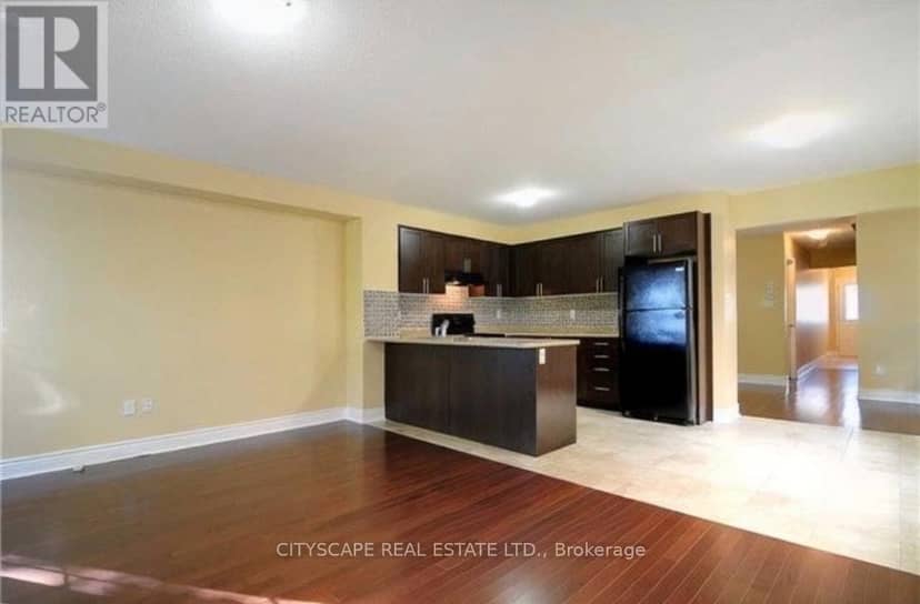 1136 Schooling Drive E — photo 20 of 40