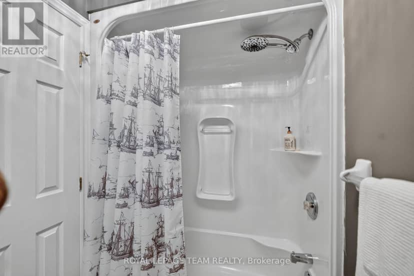 76 Manitou Street — photo 27 of 40