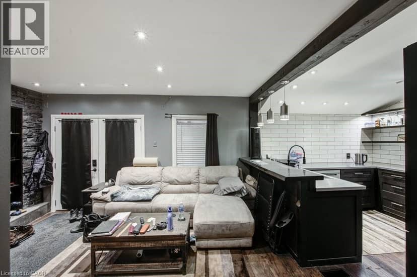 83 OXFORD Street — photo 17 of 36