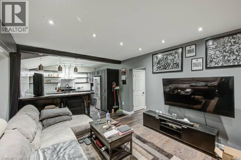 83 OXFORD Street — photo 6 of 36