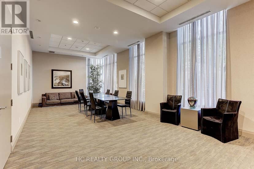 1909 - 5791 Yonge Street — photo 10 of 40