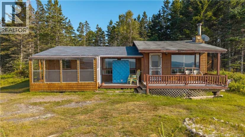 255 Mascarene Road — photo 18 of 32