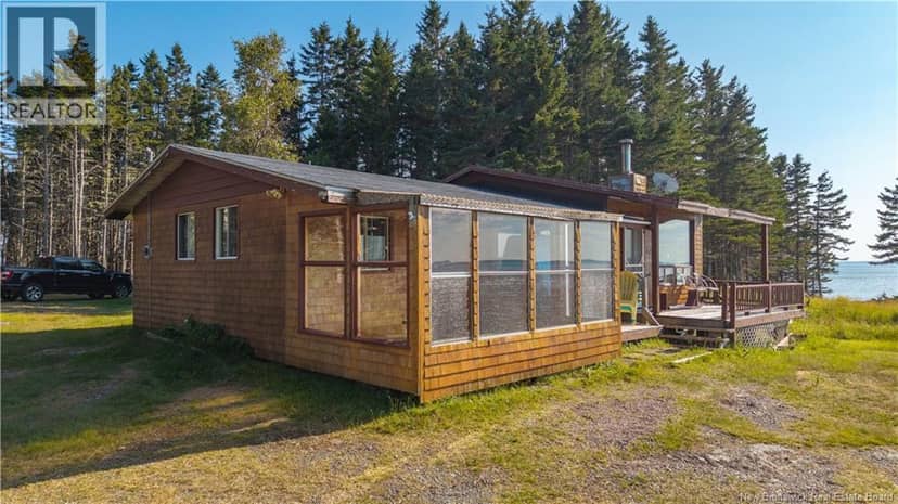 255 Mascarene Road — photo 19 of 32