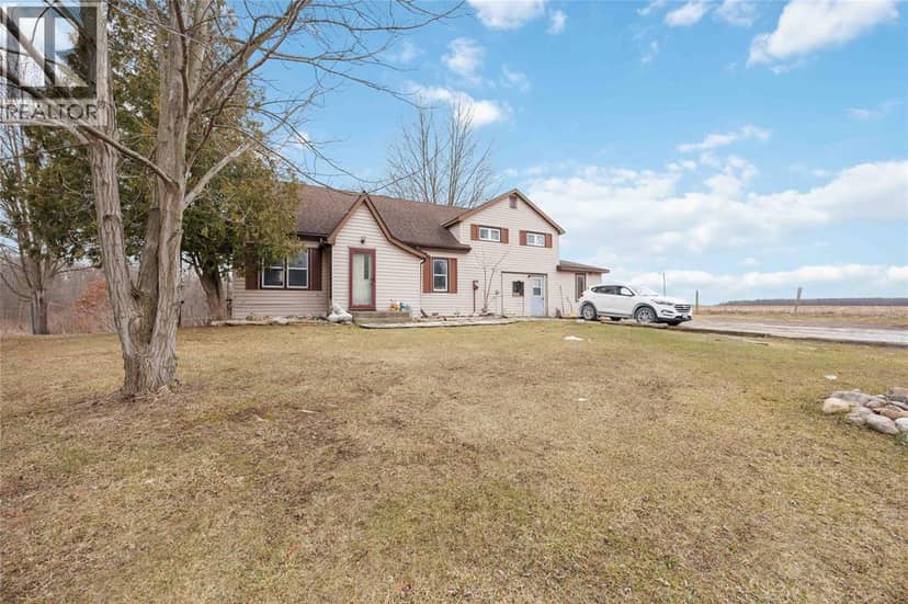 823 Holt Line — photo 2 of 23