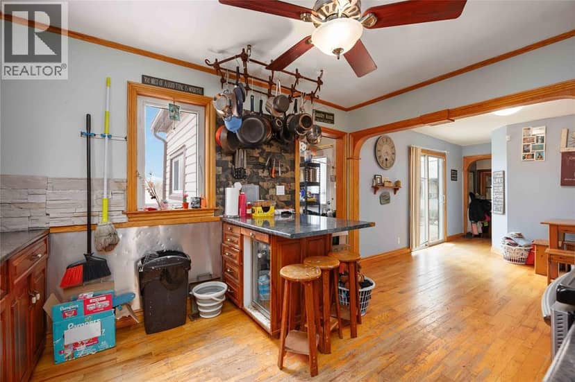 823 Holt Line — photo 10 of 23