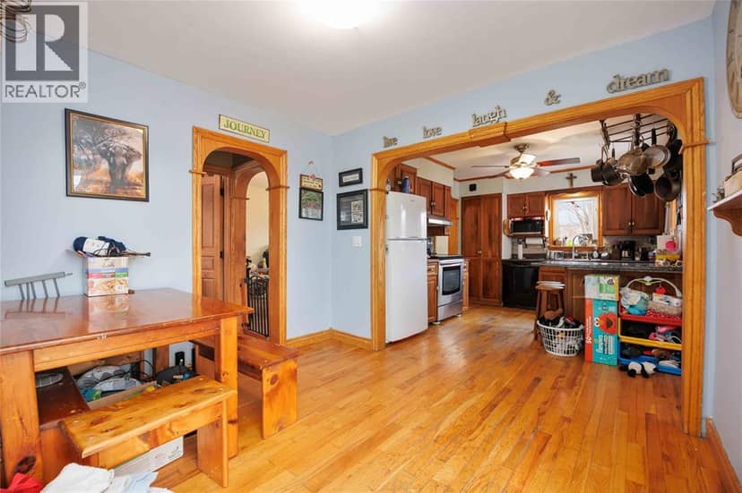 823 Holt Line — photo 7 of 23