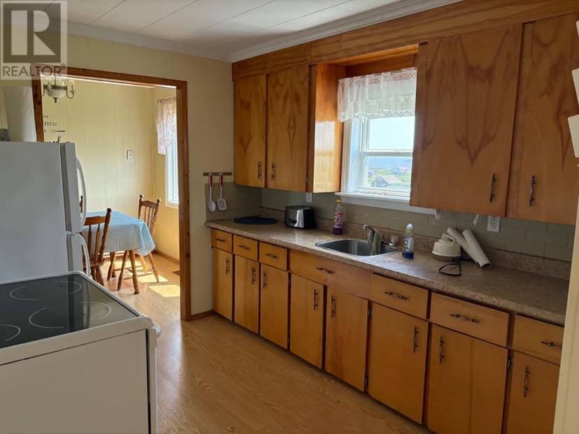 3 Harbourview Crescent — photo 15 of 20