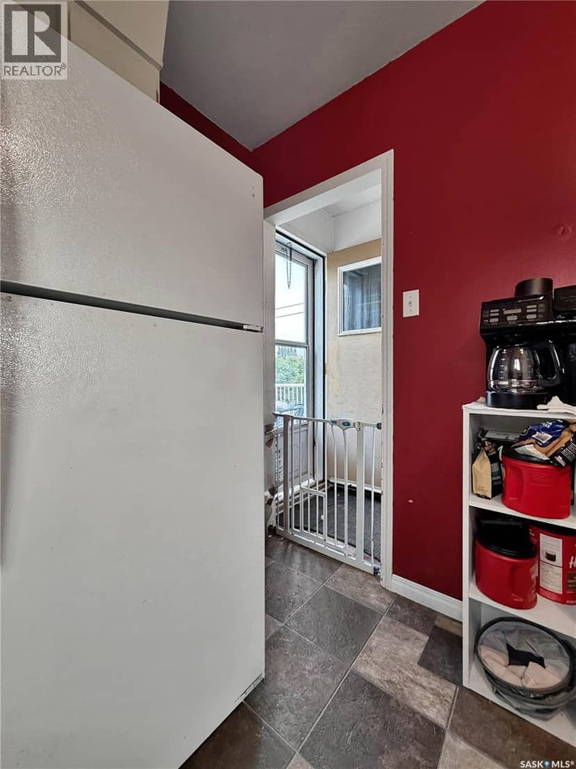 701 3rd AVENUE — photo 6 of 35