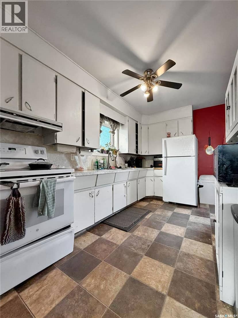 701 3rd AVENUE — photo 7 of 35
