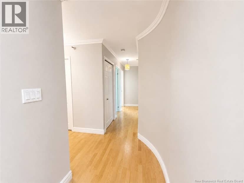191 Queen Street Unit# 206 — photo 12 of 27