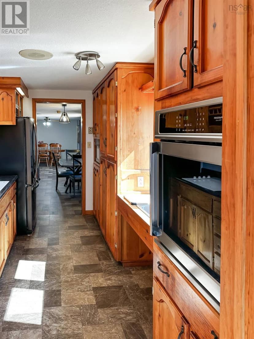 900 Harmony Road — photo 12 of 40