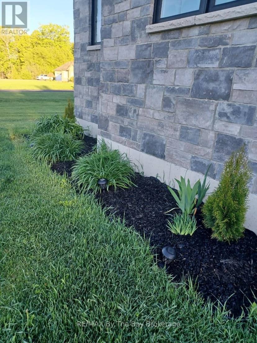 16 Walnut Drive — photo 32 of 35