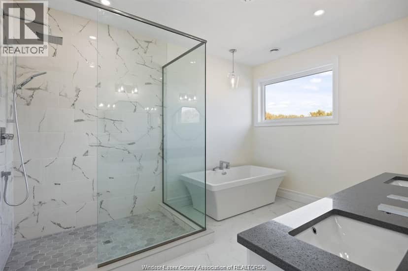 103 Bay Street — photo 16 of 40
