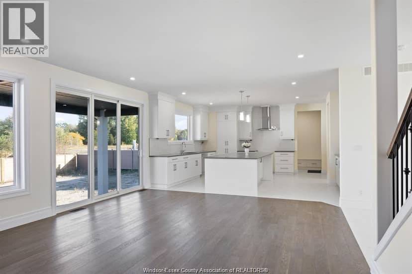 103 Bay Street — photo 29 of 40