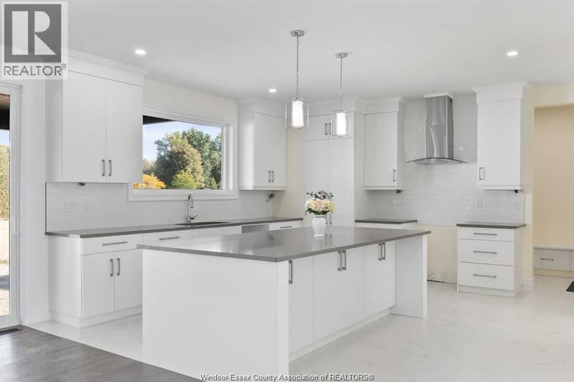 103 Bay Street — photo 31 of 40